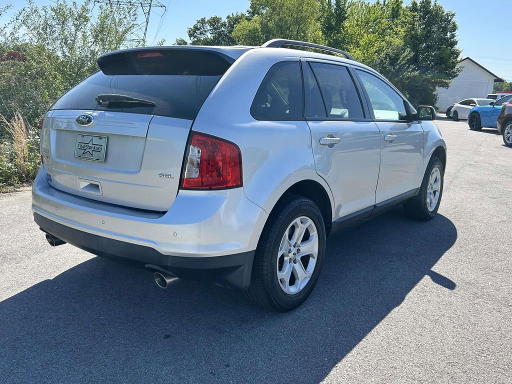 Used 2013 Ford Edge SEL FWD image 3