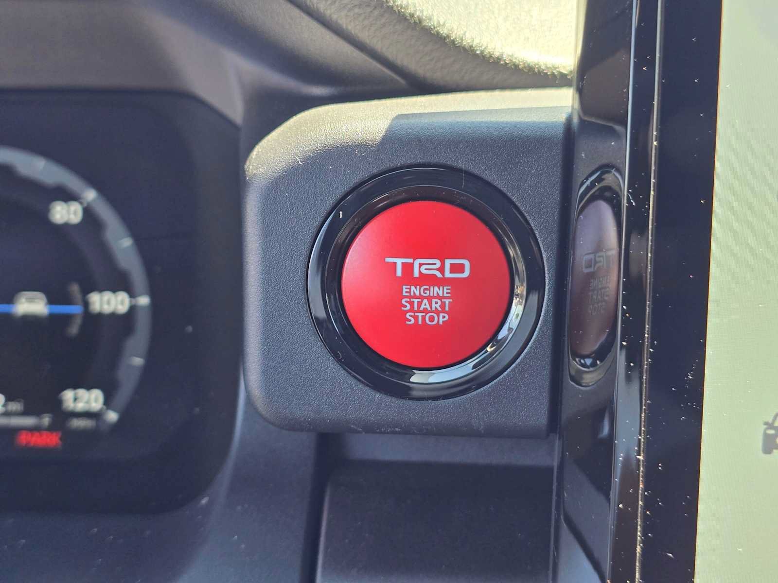 Used 2026 Toyota 4Runner TRD Off-Road Premium AWD/4WD image 33