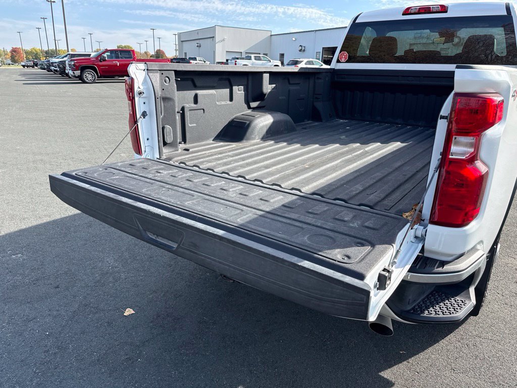 Used 2026 Chevrolet Silverado 2500 W/T w/ Snow Plow Prep/Camper Package AWD/4WD image 13