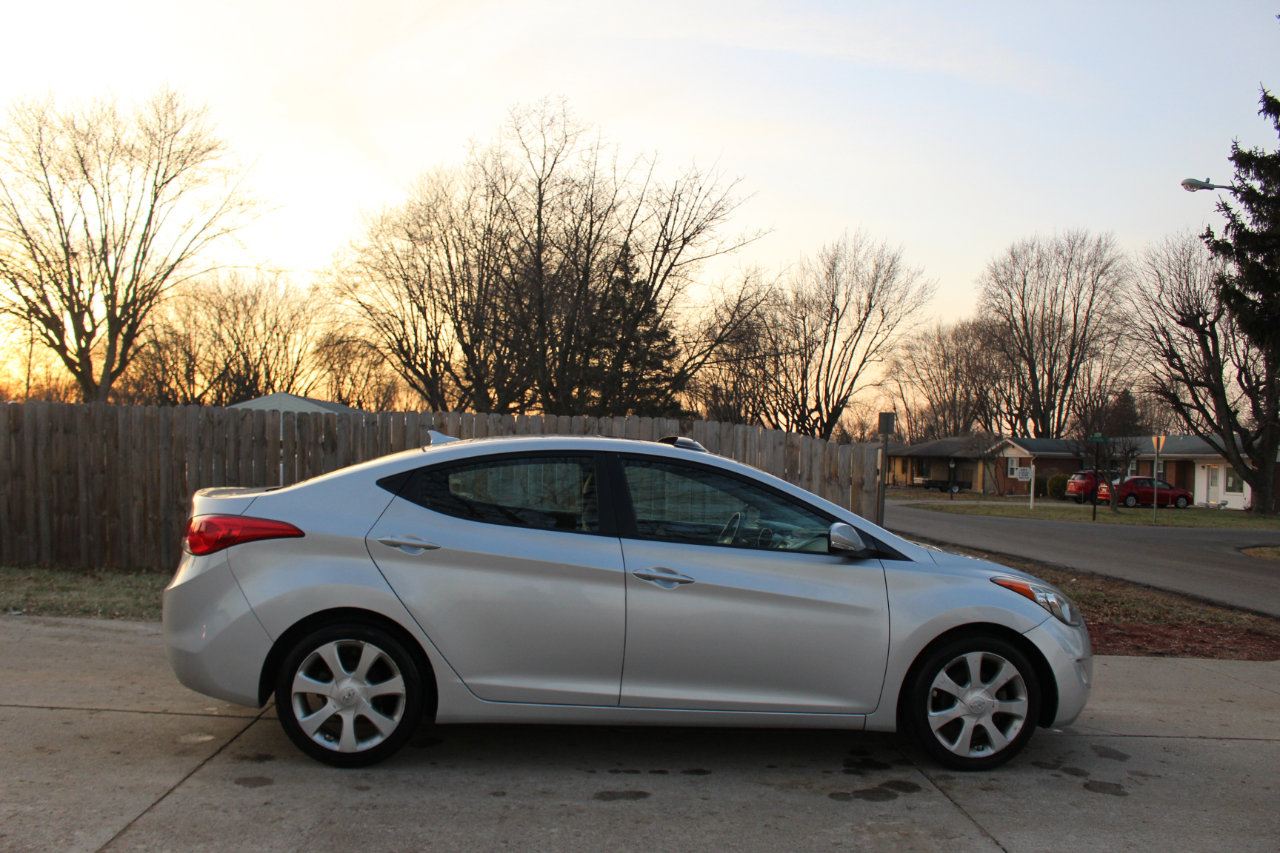 Used 2013 Hyundai Elantra Limited image 11