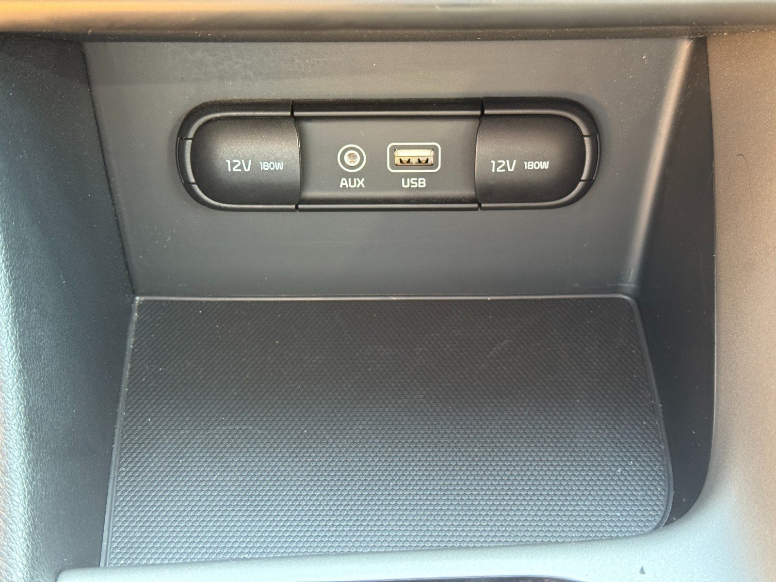 Used 2019 Kia Niro LX FWD image 26
