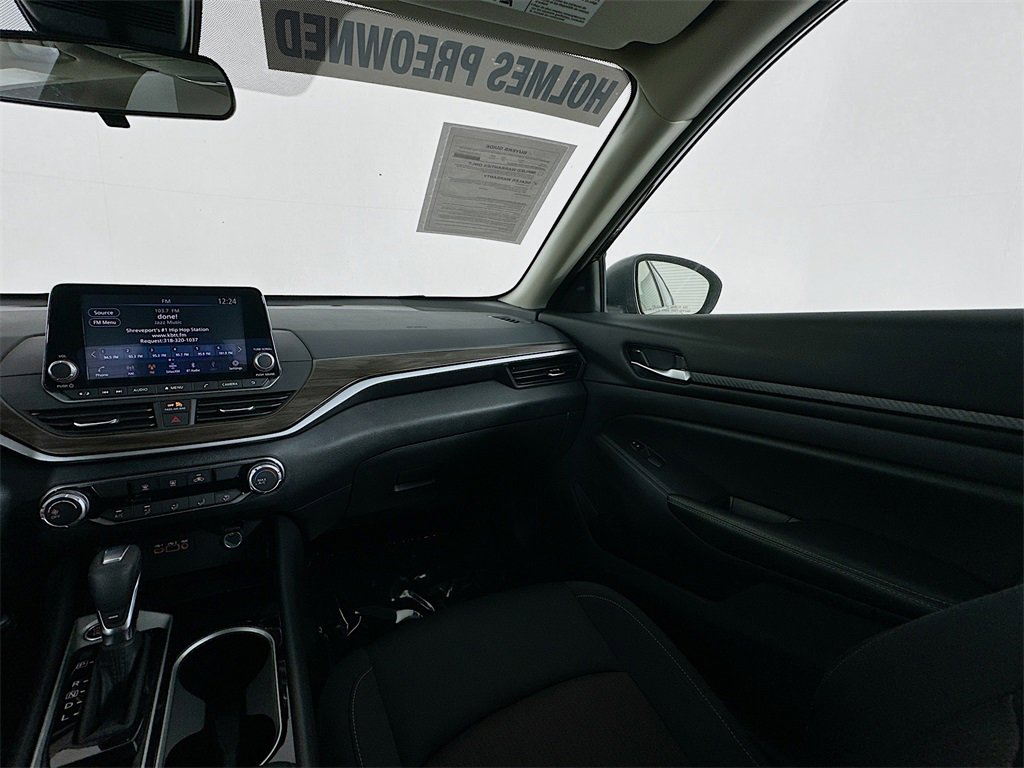 Used 2024 Nissan Altima 2.5 SV image 20