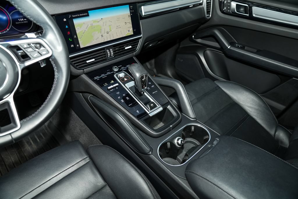 Certified 2023 Porsche Cayenne Platinum Edition AWD/4WD image 26
