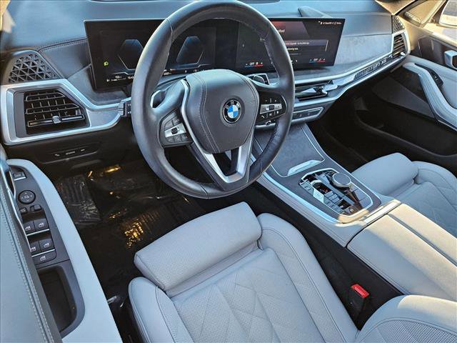 Used 2024 BMW X5 xDrive40i w/ Premium Package image 10