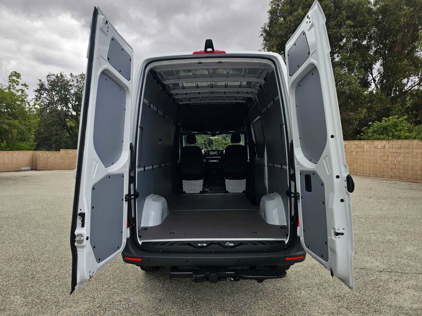 New 2026 Mercedes-Benz Sprinter 2500 image 17