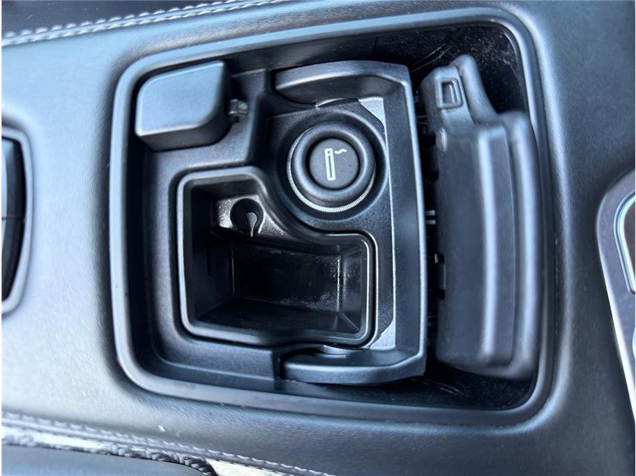 Used 2017 BMW M6 Gran Coupe image 26