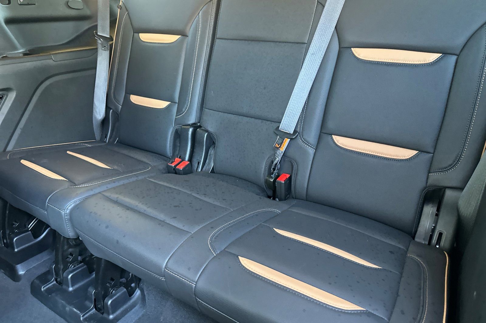 Certified 2024 GMC Yukon AT4 w/ AT4 Premium Plus Package image 16