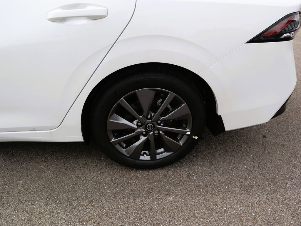 New 2026 Nissan Sentra SL w/ Floor Mat Package image 9