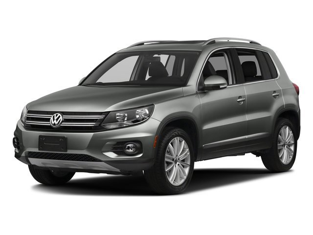 Used 2017 Volkswagen Tiguan SEL AWD/4WD image 4