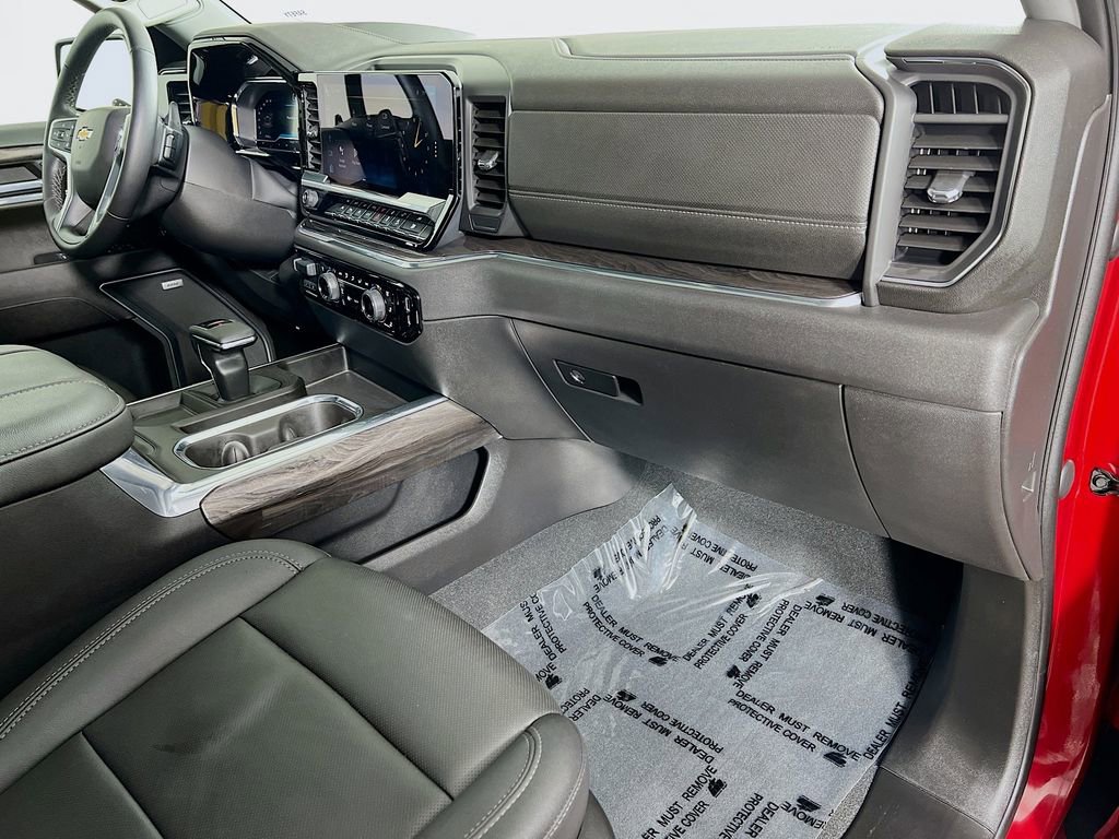 Used 2023 Chevrolet Silverado 1500 LTZ w/ LTZ Premium Package image 30