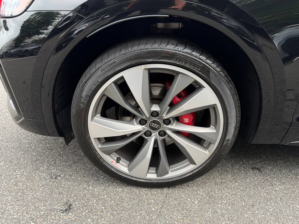 Certified 2023 Audi SQ5 Premium Plus w/ Premium Plus Package AWD/4WD image 9