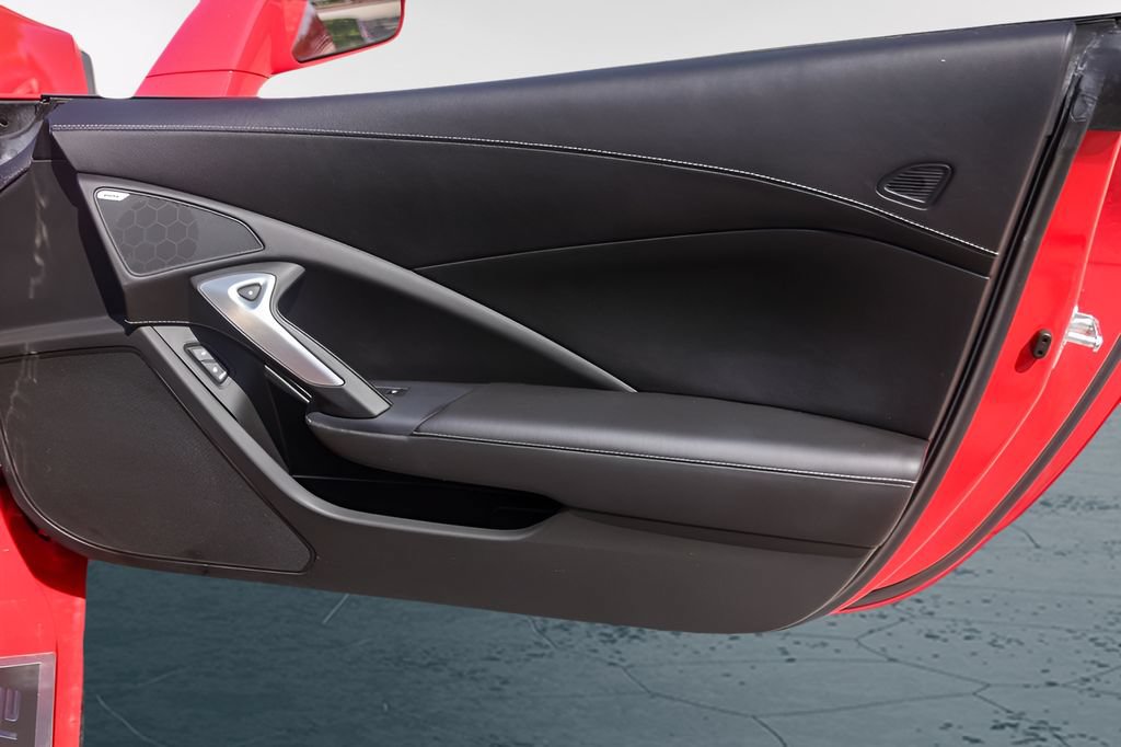 Used 2016 Chevrolet Corvette Z06 RWD image 25