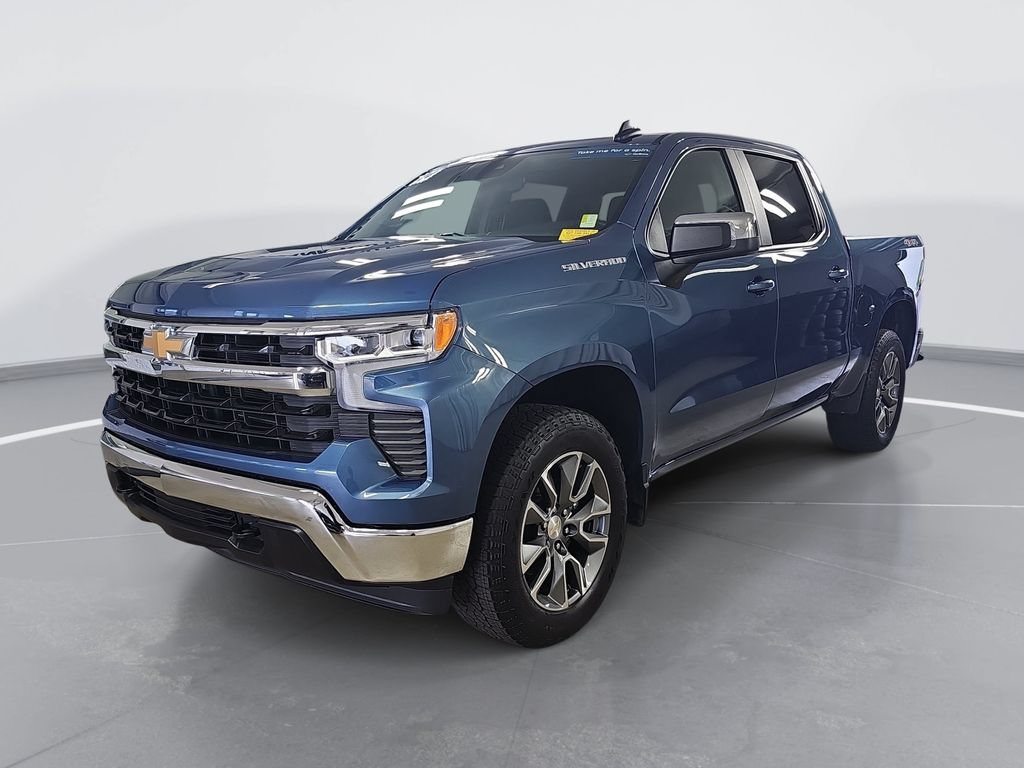 Certified 2024 Chevrolet Silverado 1500 LT AWD/4WD image 9