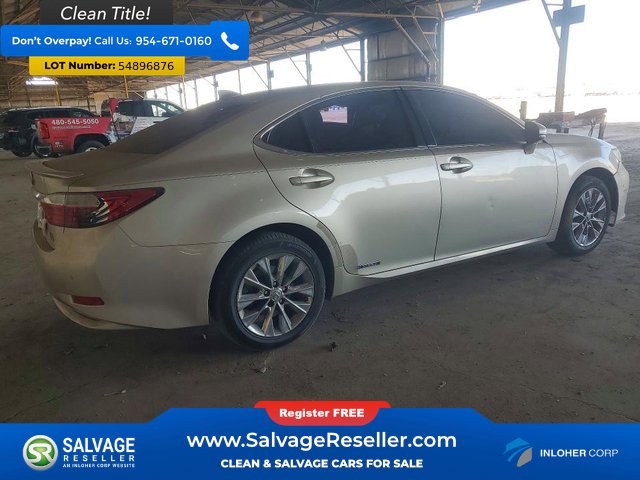 Used 2015 Lexus ES 300h w/ Navigation System Package FWD image 4