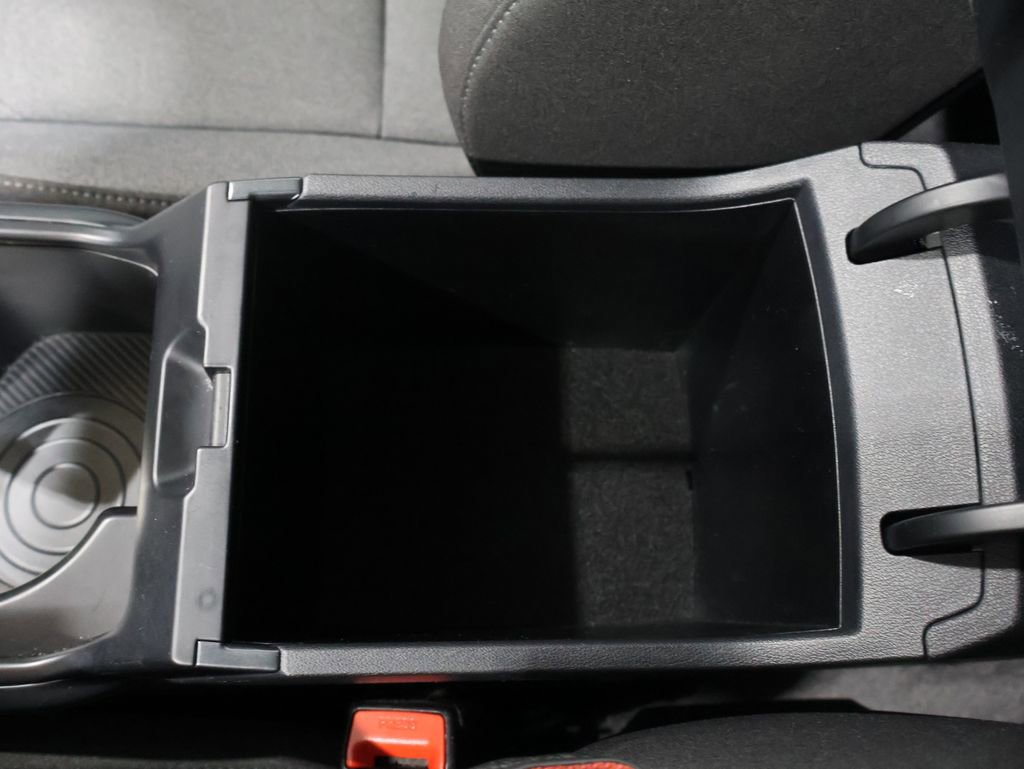 Used 2025 Kia K4 LXS image 30