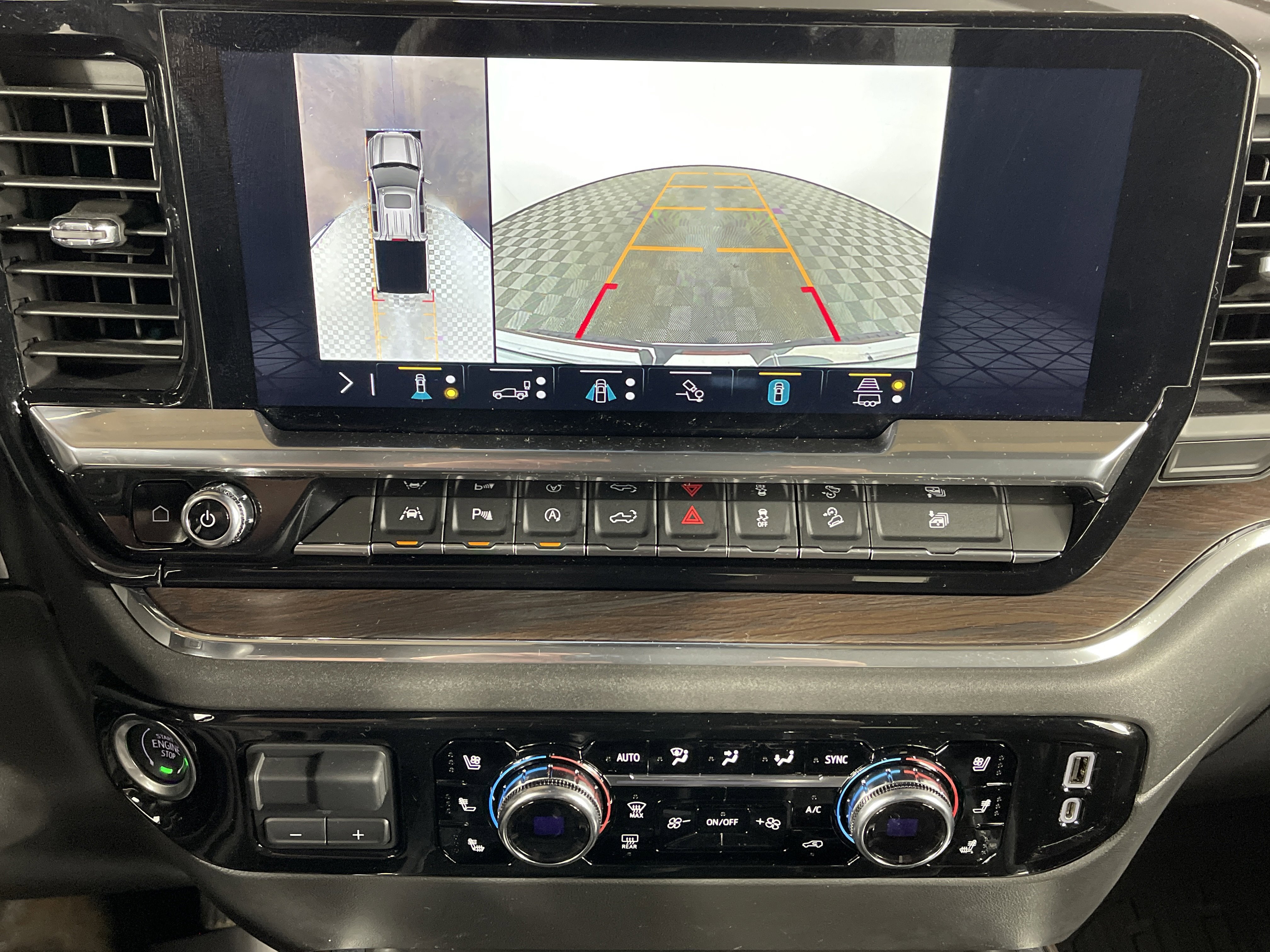 Used 2022 GMC Sierra 1500 SLT w/ SLT Premium Plus Package image 25