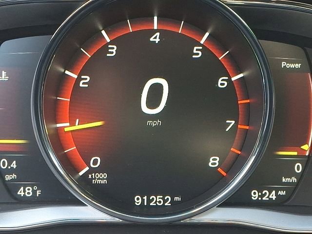 Used 2017 Volvo V60 T5 Cross Country w/ Convenience Package image 22