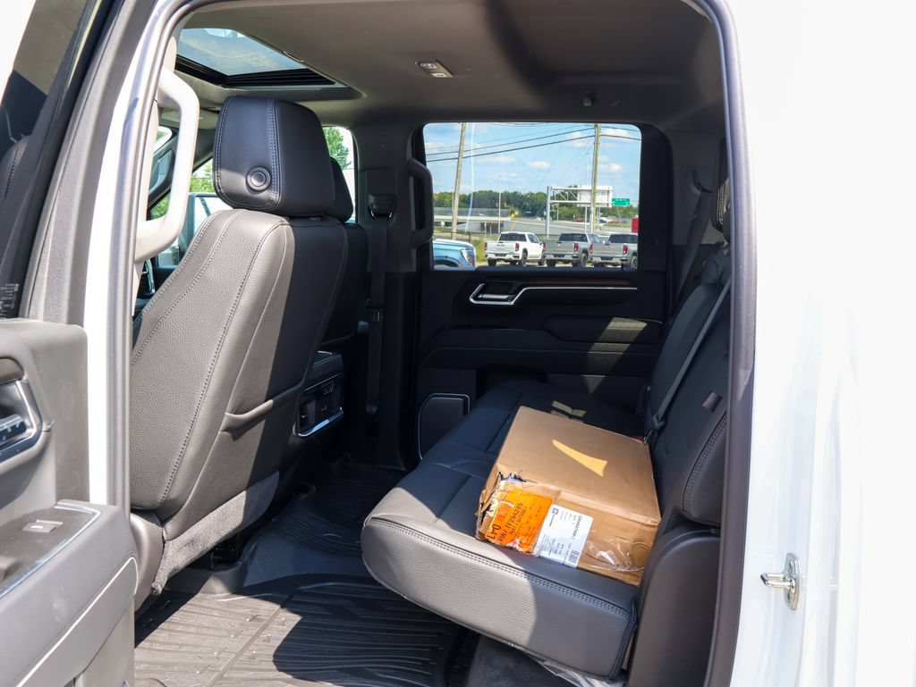 New 2026 GMC Sierra 3500 Denali w/ Denali Reserve Package AWD/4WD image 12