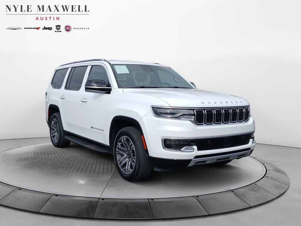 Used 2024 Jeep Wagoneer Series II w/ Flexible Seating Group RWD image 2