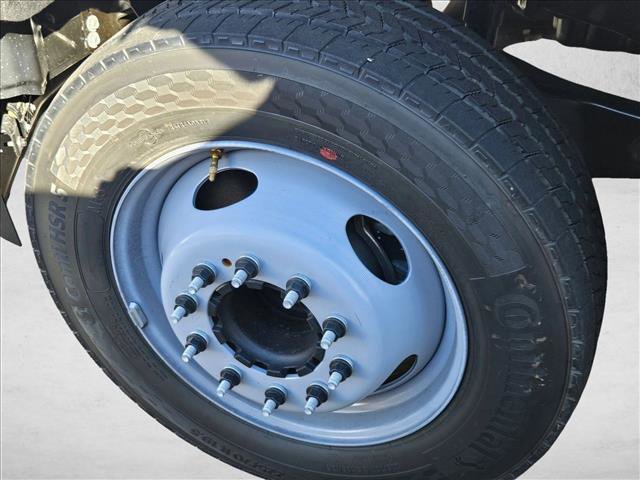 New 2026 Ford F450 XL w/ XL Chrome Package RWD image 8
