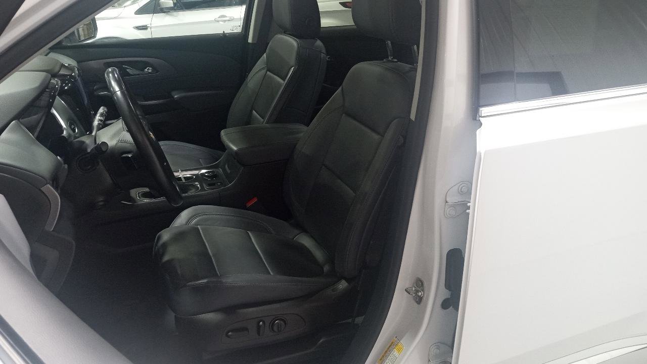 Used 2021 Chevrolet Traverse Premier AWD/4WD image 15