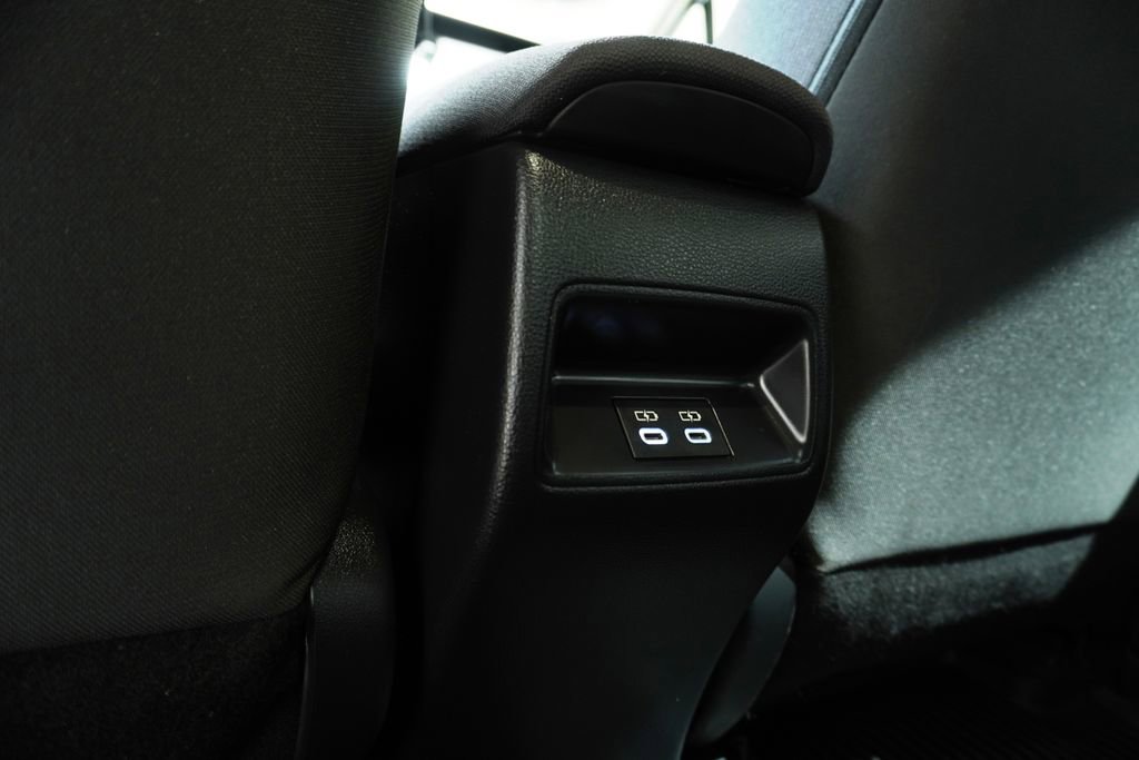 Used 2023 Toyota Corolla LE FWD image 13