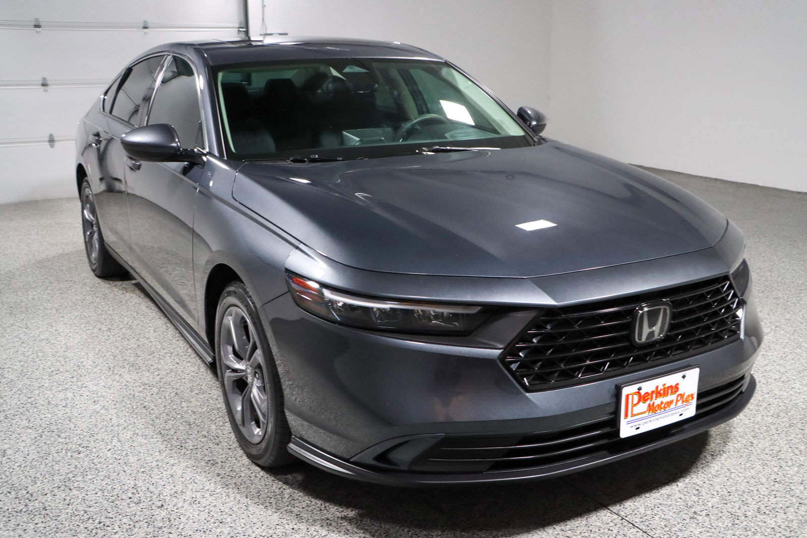 Used 2023 Honda Accord EX image 5