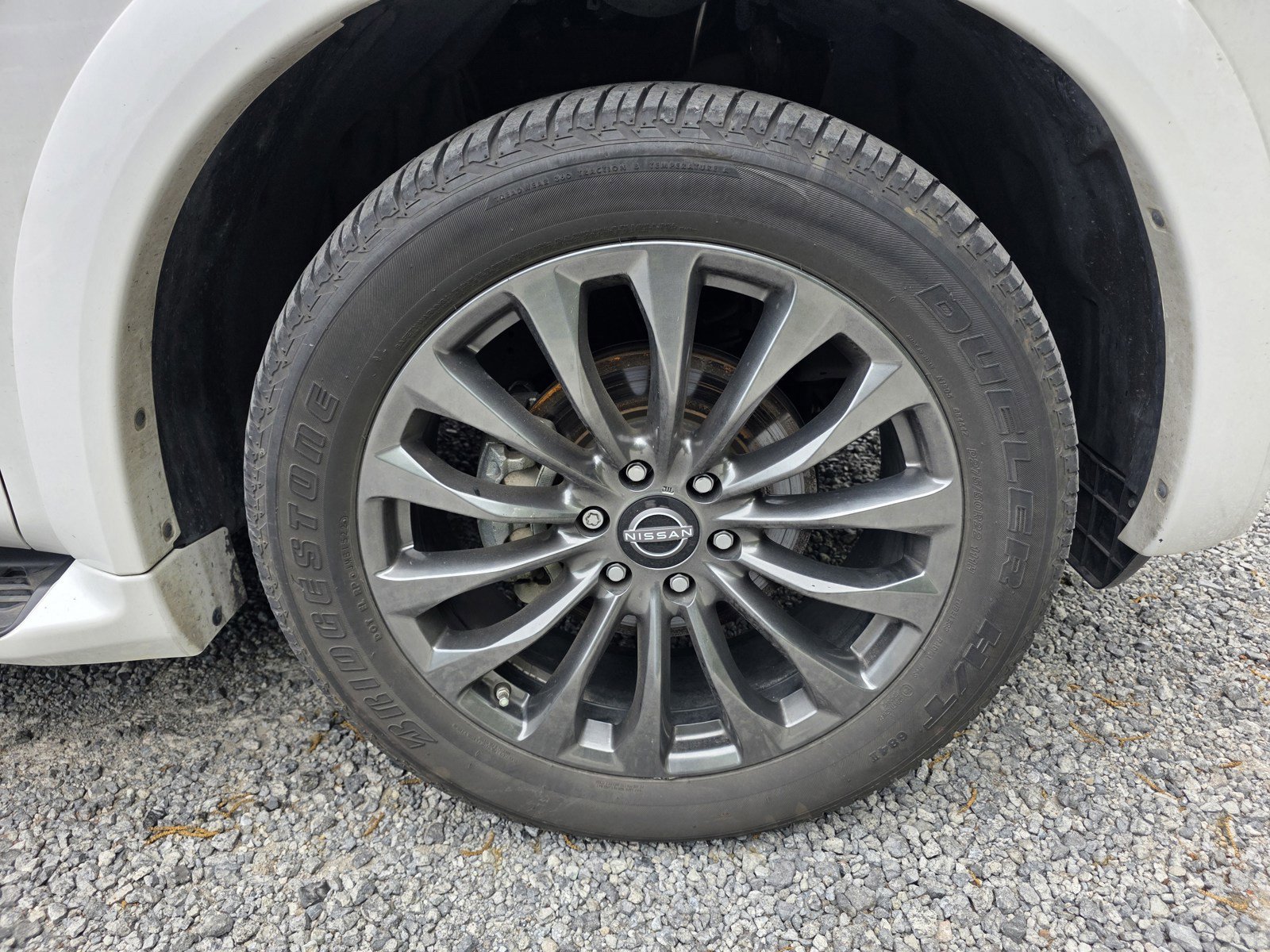 Used 2022 Nissan Armada Platinum w/ Captain's Chairs Package RWD image 10