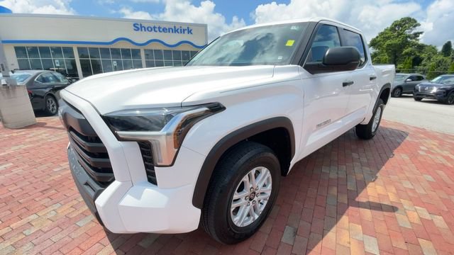 Used 2025 Toyota Tundra SR5 AWD/4WD image 5