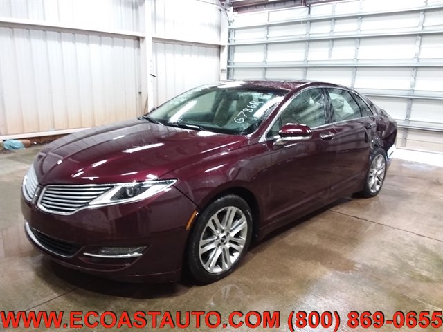 Used 2013 Lincoln MKZ FWD image 2