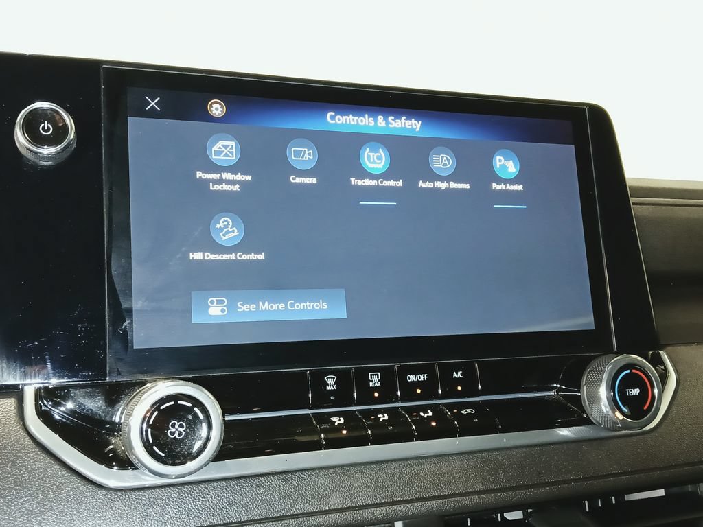 Used 2024 Chevrolet Colorado Trail Boss w/ Technology Package AWD/4WD image 23
