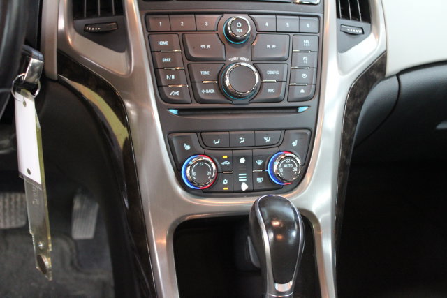 Used 2017 Buick Verano Convenience FWD image 20