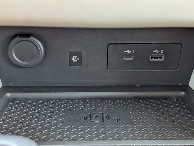 Used 2022 Nissan Pathfinder SL w/ SL Premium Package FWD image 23