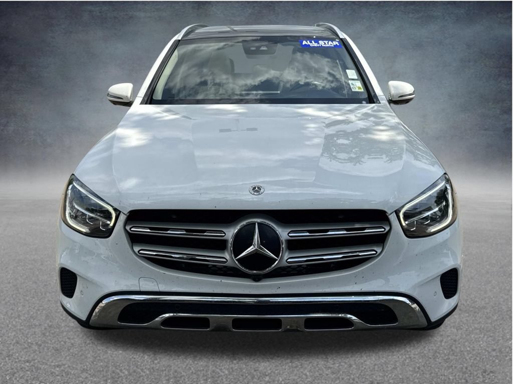 Used 2022 Mercedes-Benz GLC 300 image 2