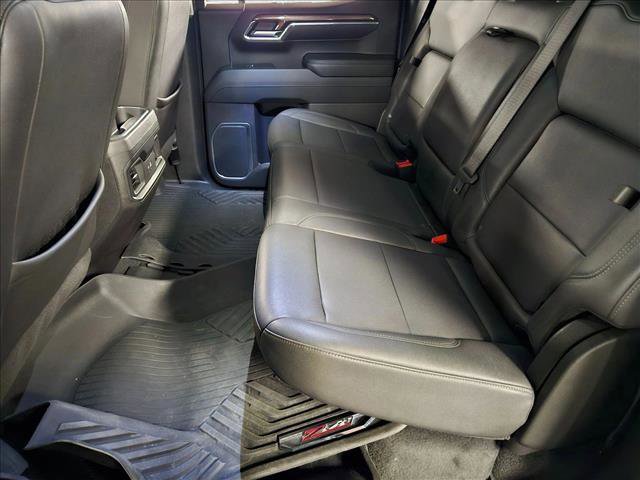 Used 2024 Chevrolet Silverado 1500 LT Trail Boss w/ LT Trail Boss Premium Package image 16