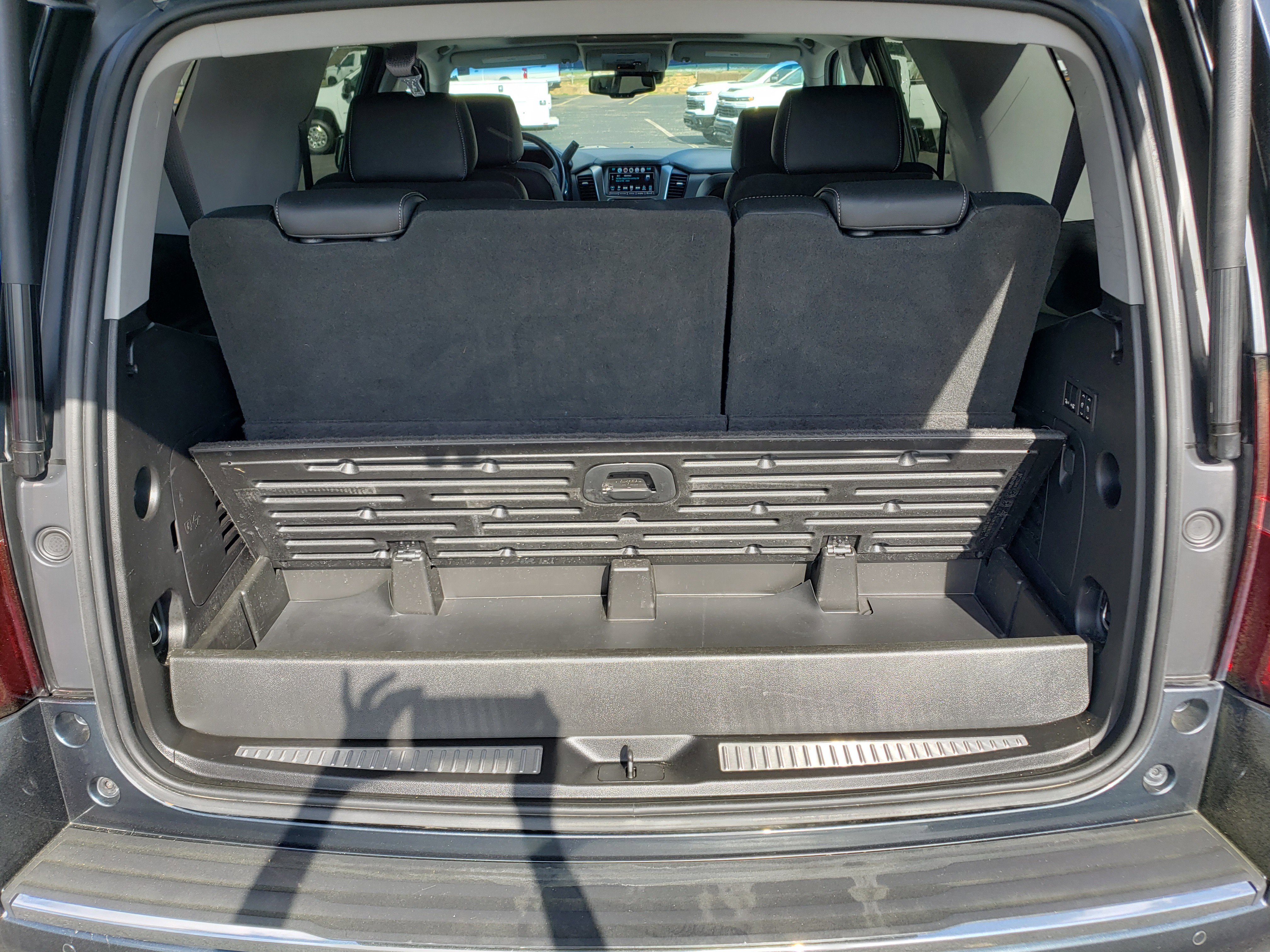 Used 2019 Chevrolet Tahoe Premier image 11