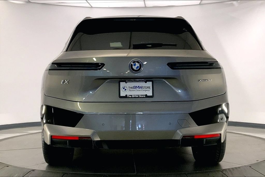Certified 2024 BMW iX xDrive50 w/ Premium Package AWD/4WD image 3