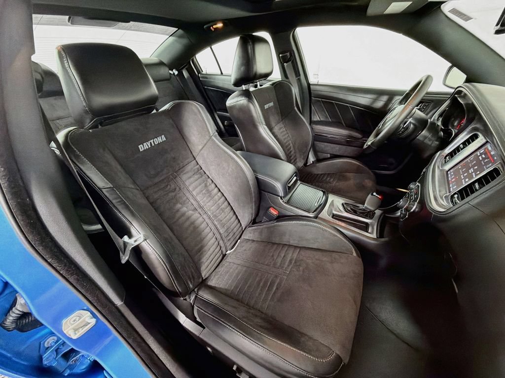 Used 2023 Dodge Charger Scat Pack w/ Daytona Edition Group RWD image 27