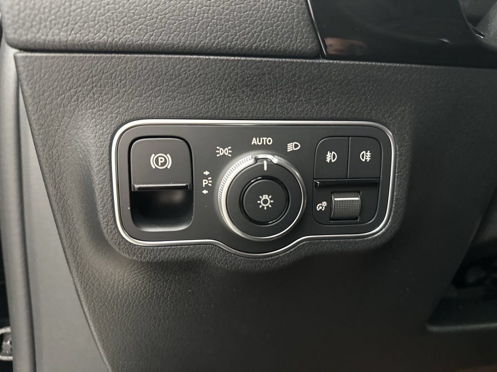 Certified 2026 Mercedes-Benz GLA 250 image 18