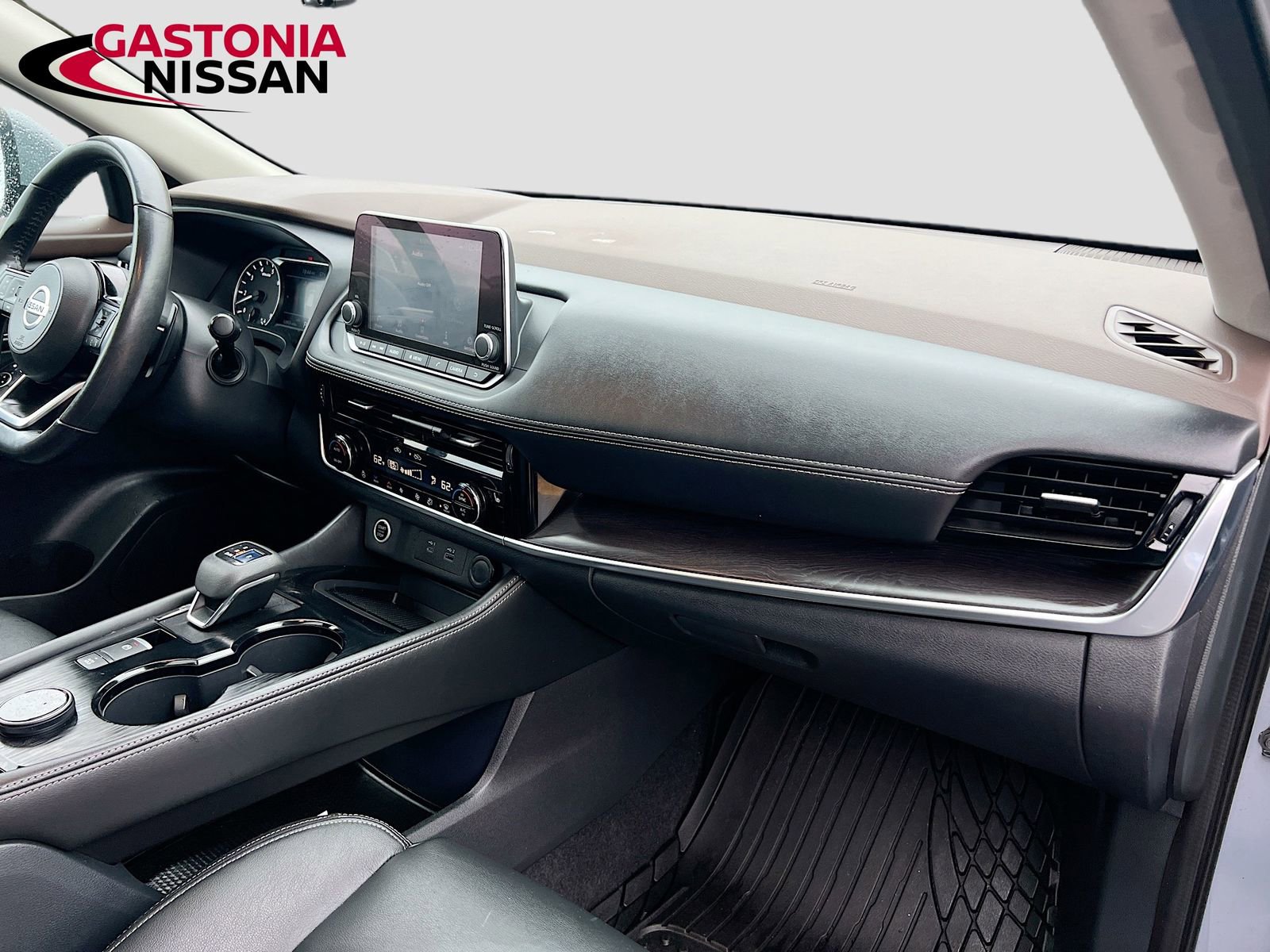 Used 2021 Nissan Rogue SL image 38