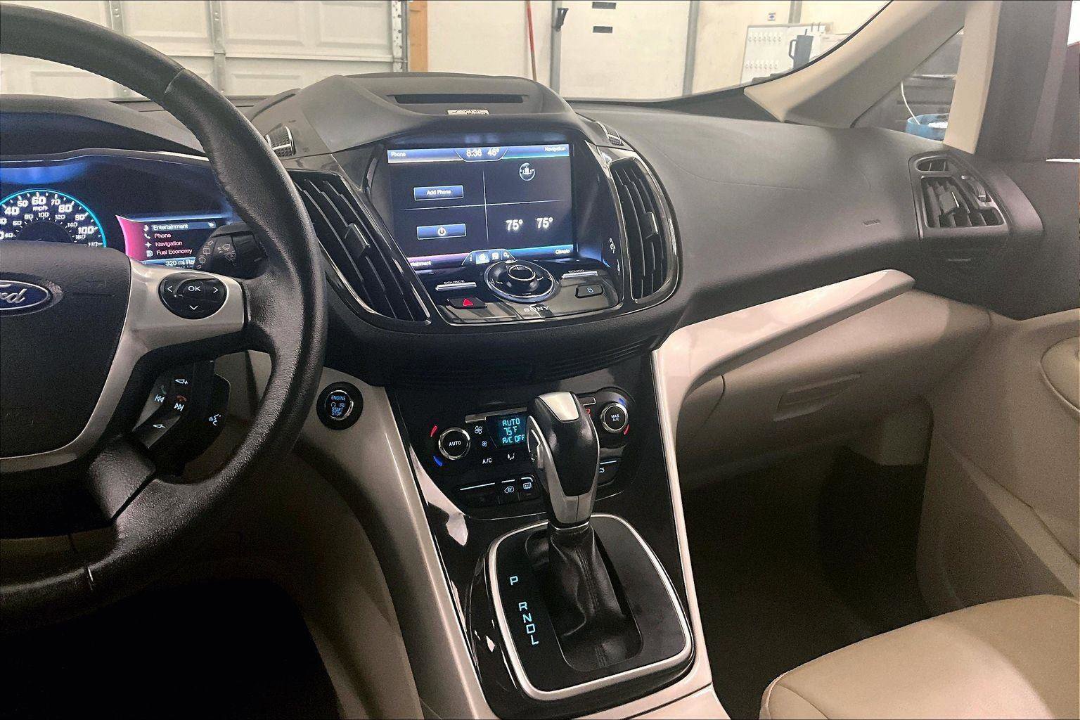 Used 2015 Ford C-MAX Energi SEL w/ Equipment Group 302A image 7