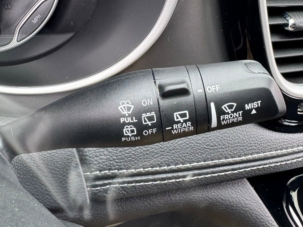 New 2026 Chrysler Pacifica Select image 20