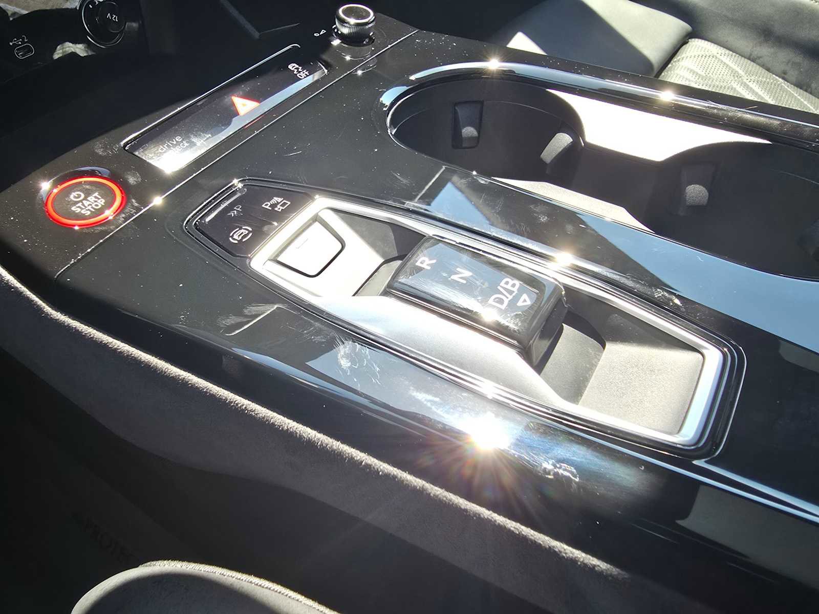 New 2025 Audi S6 e-tron Prestige image 30