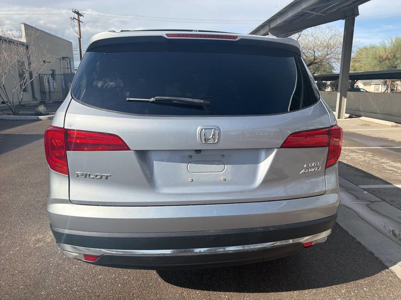 Used 2018 Honda Pilot Elite image 7