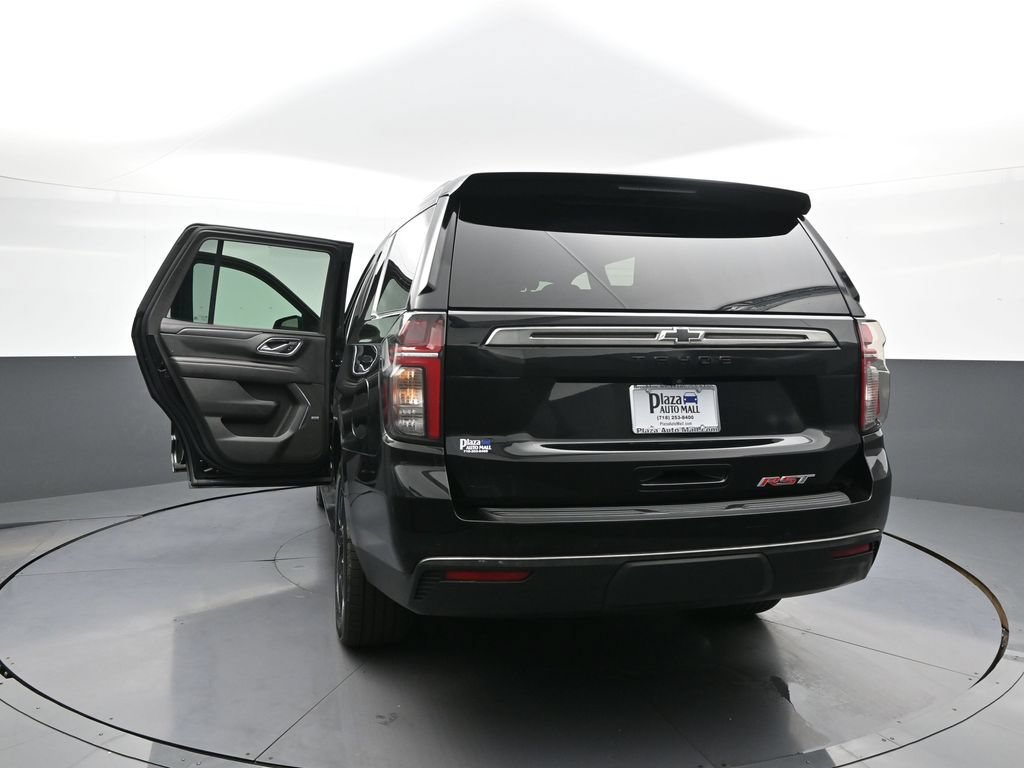 Used 2022 Chevrolet Tahoe RST w/ Luxury Package AWD/4WD image 50