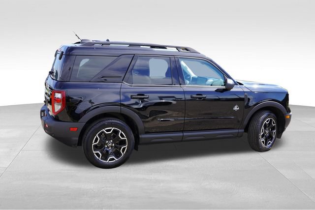 Used 2025 Ford Bronco Sport Outer Banks w/ Outer Banks Tech Package+ AWD/4WD image 4