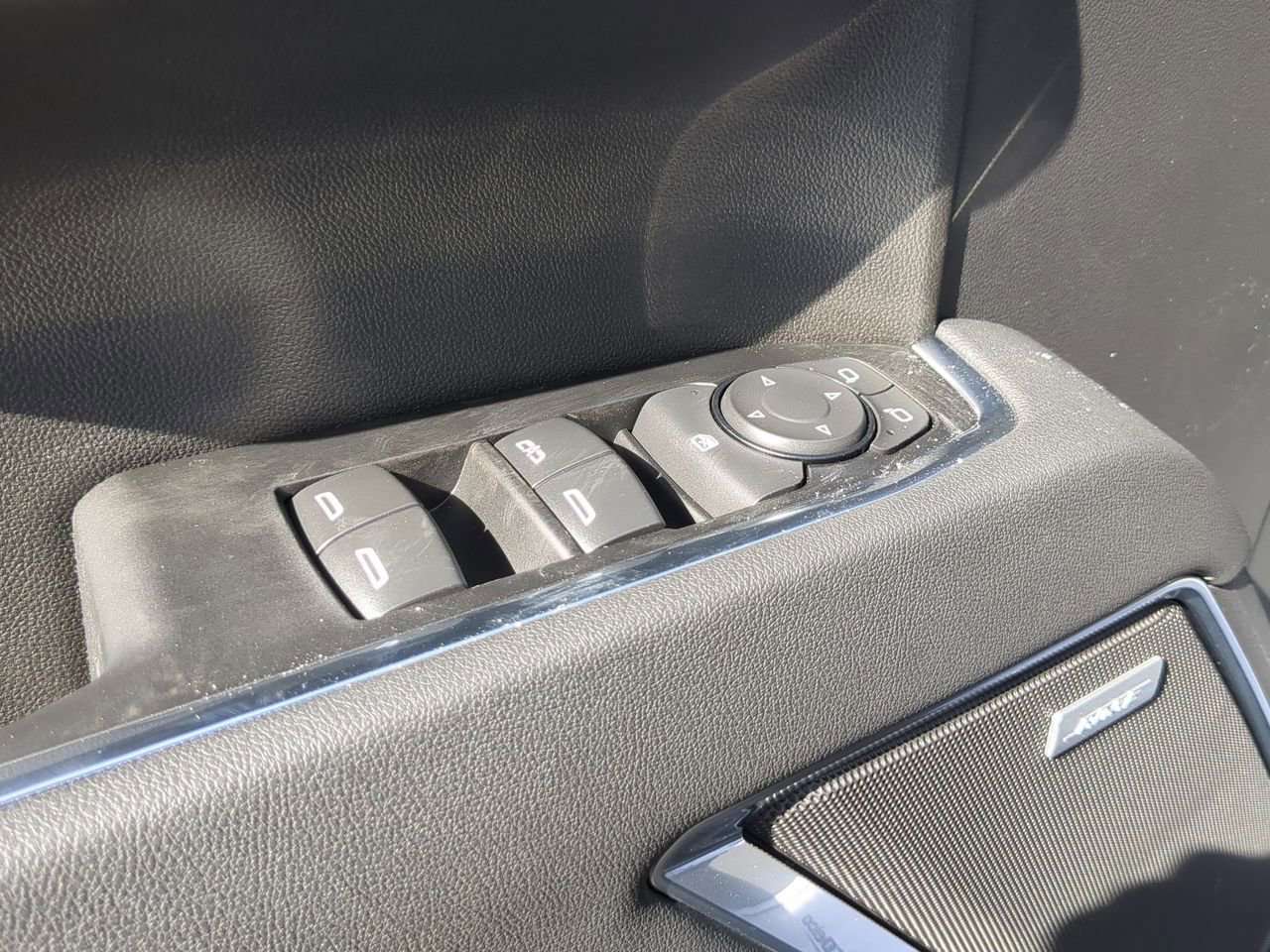 New 2026 GMC Sierra 1500 Elevation w/ Elevation Premium Package image 24