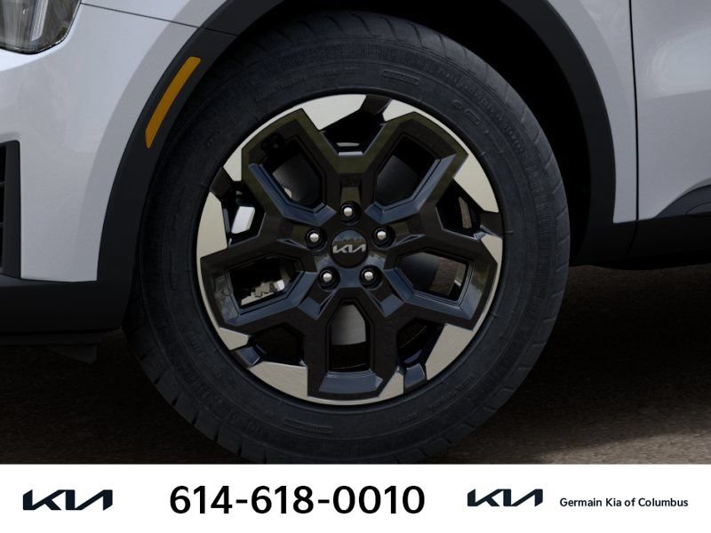 New 2026 Kia Sorento S FWD image 12