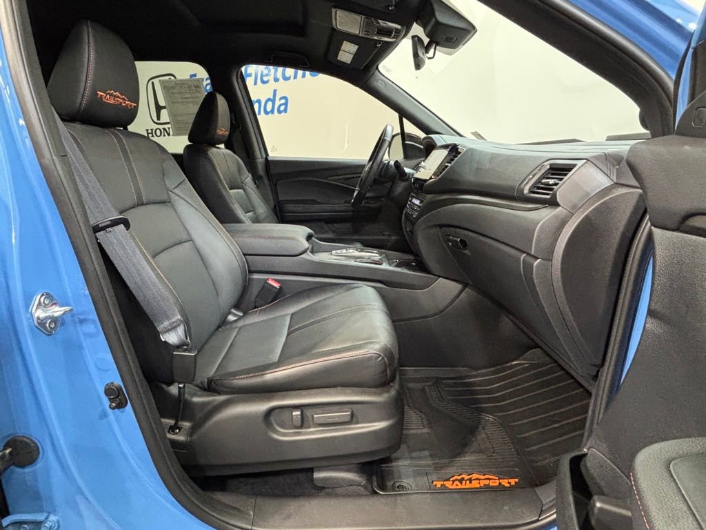 Certified 2025 Honda Ridgeline TrailSport image 35