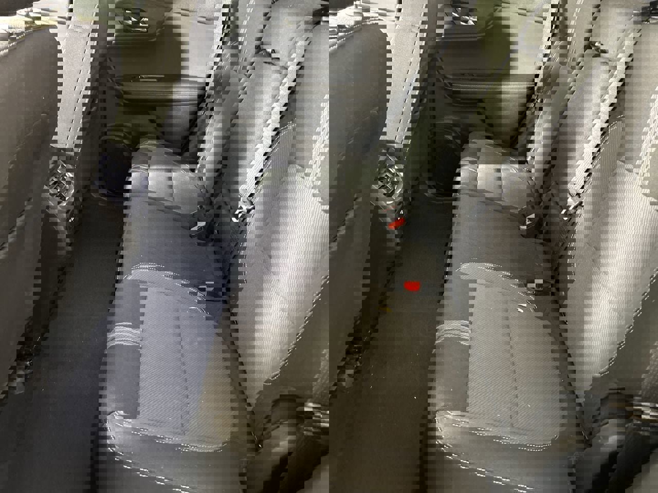 Used 2025 Chevrolet Blazer LT FWD image 23